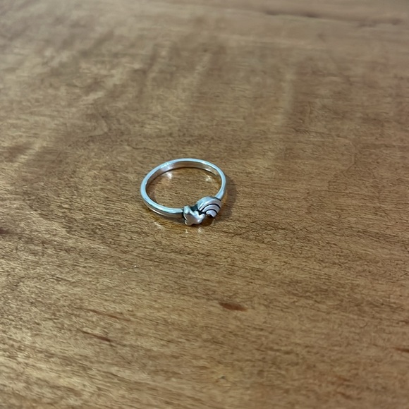 RARE! RETIRED James Avery Rainbow Ring - Picture 4 of 6